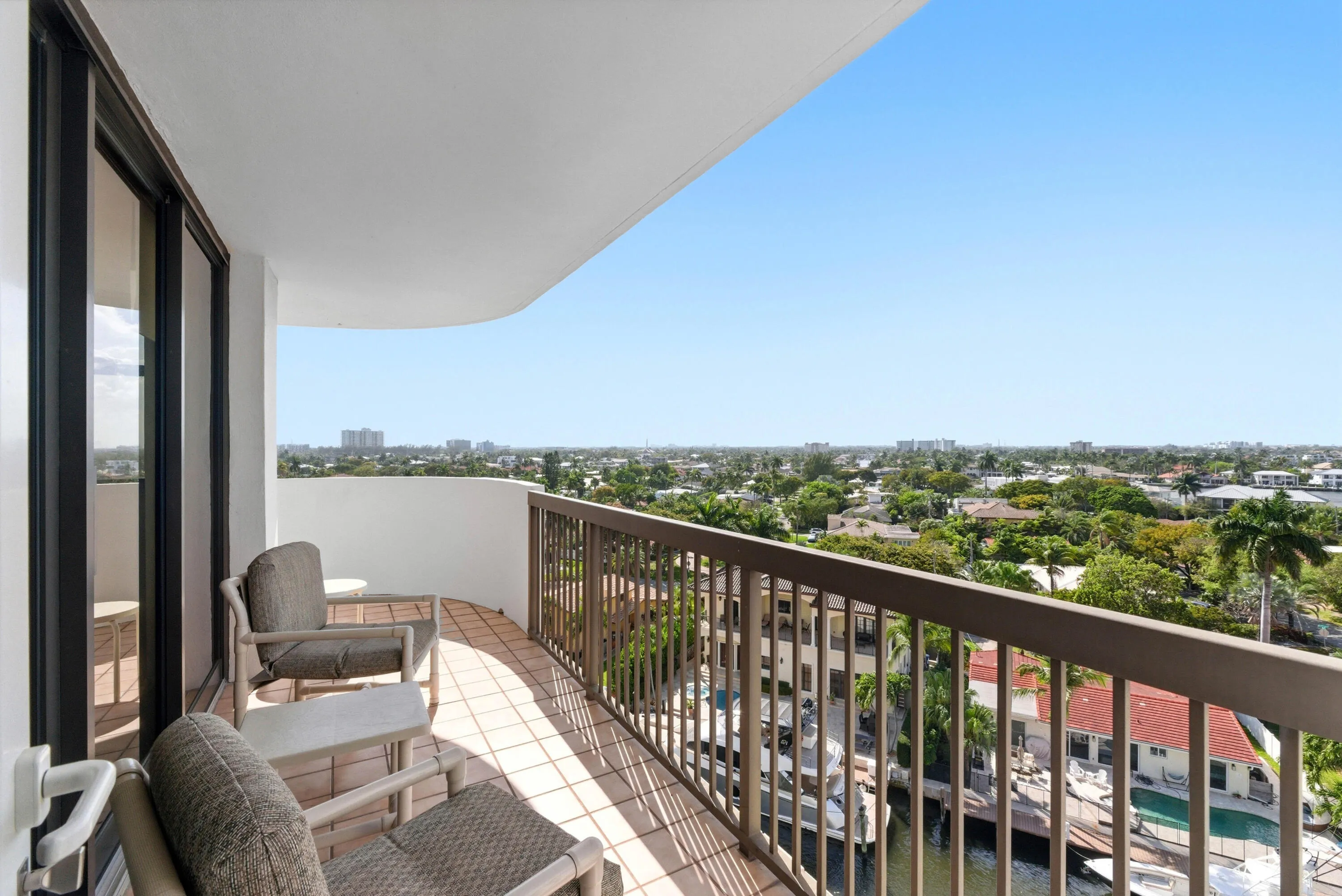 1361 S Ocean Blvd u808_032