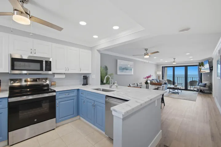 023_-_Kitchen_1