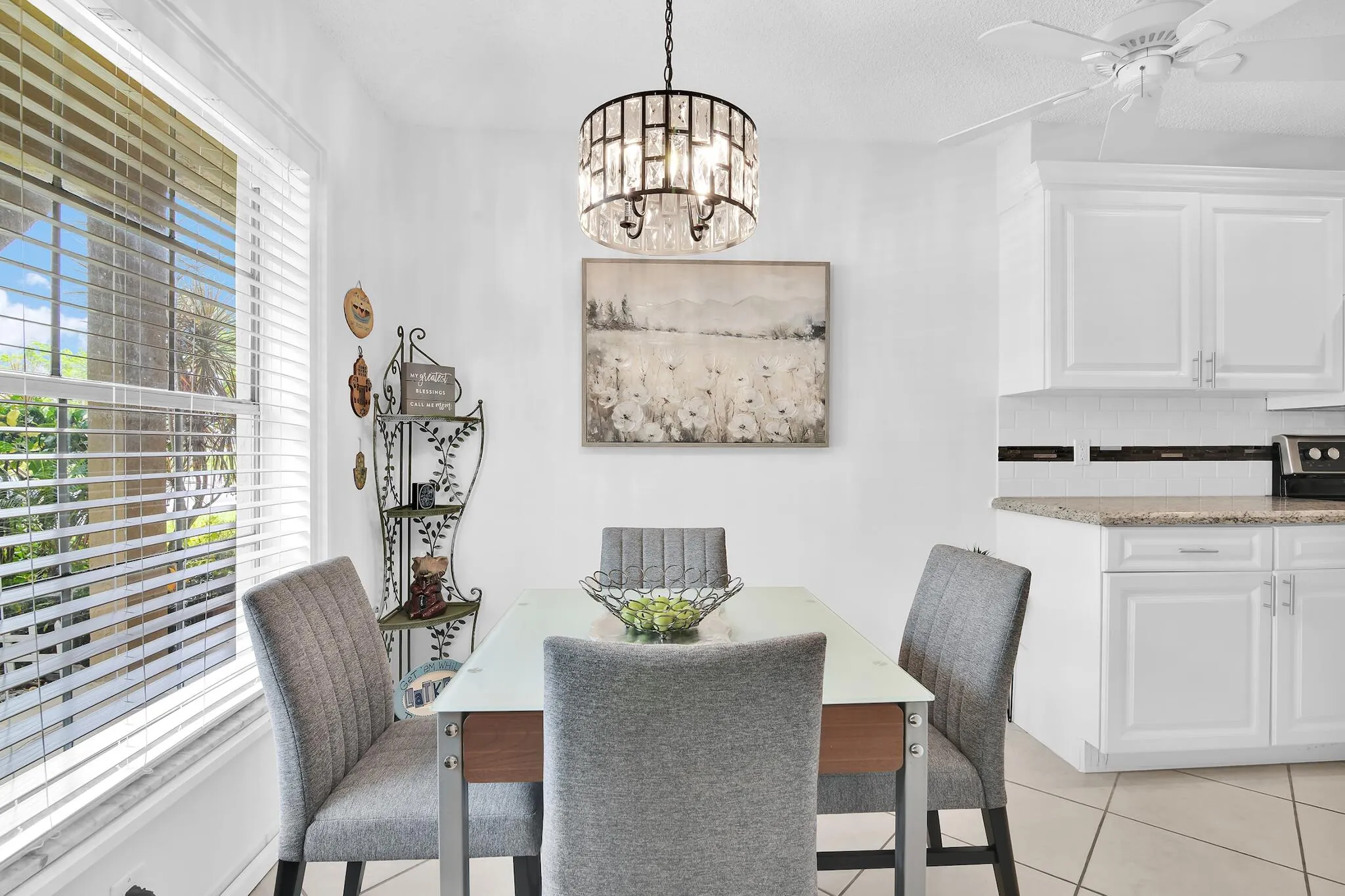 Breakfast Nook