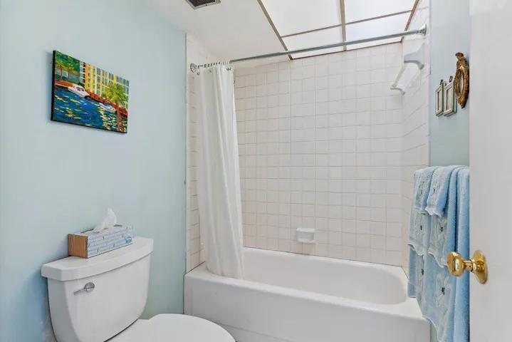 022-13RoyalPalmWay-Unit602-BocaRaton-FL-