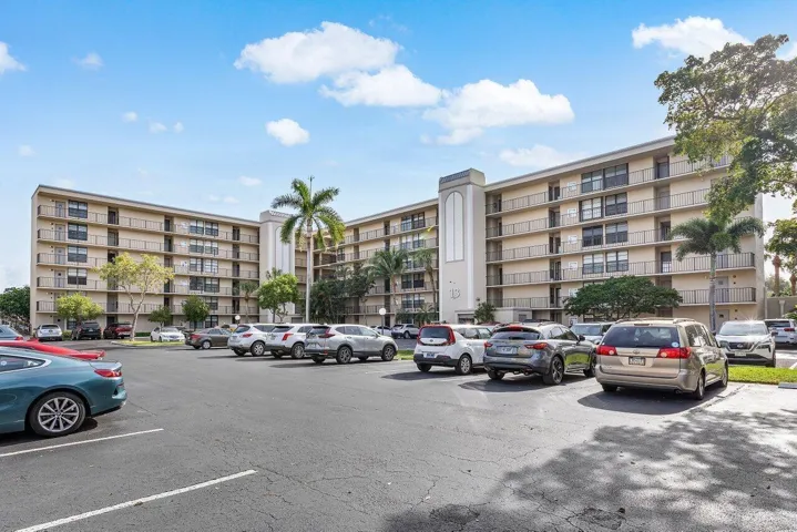 001-13RoyalPalmWay-Unit602-BocaRaton-FL-