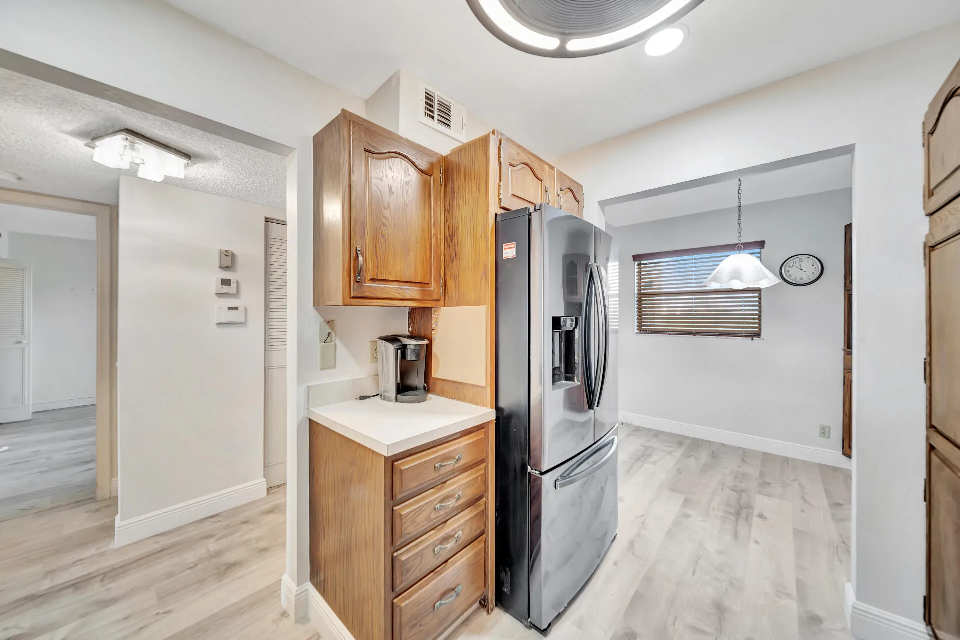 Kitchen & Breakfast Nook