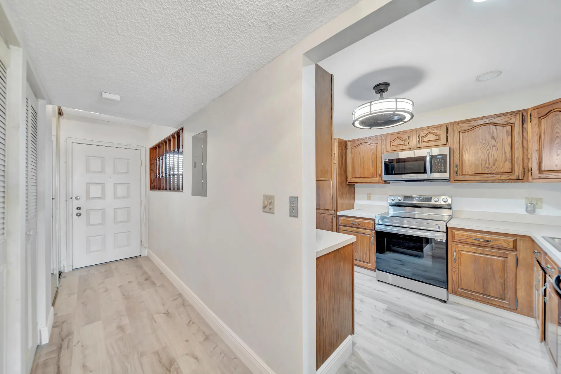 Front Door Entrance & Kitchen
