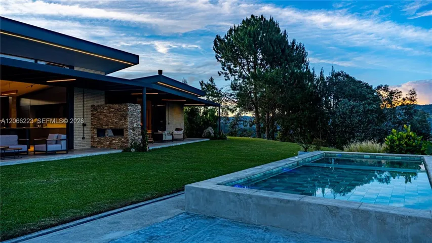 Jacuzzi