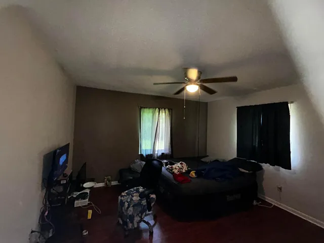 Bed2
