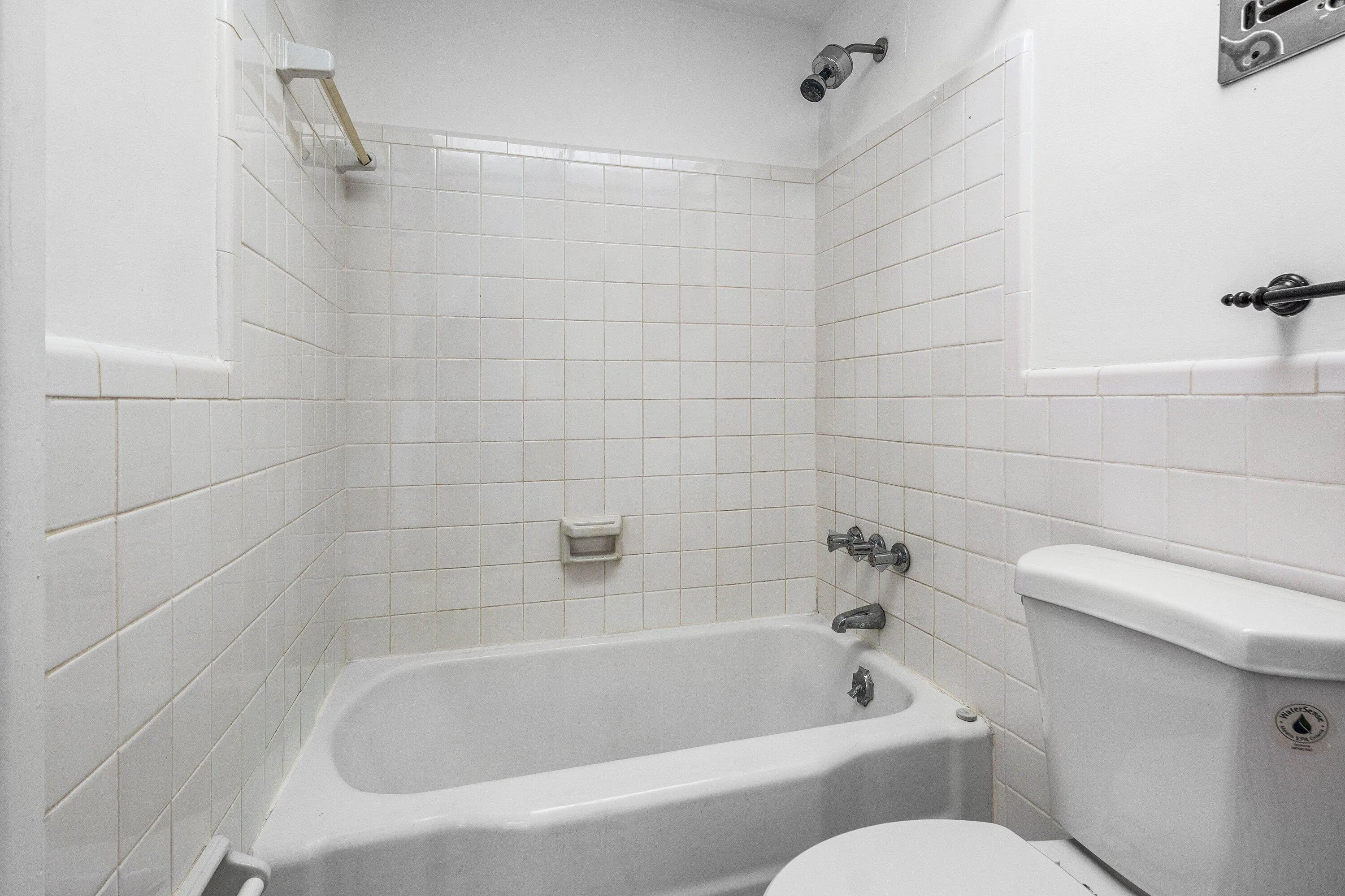 015-1110NorthRiversideDrive-23-PompanoBe