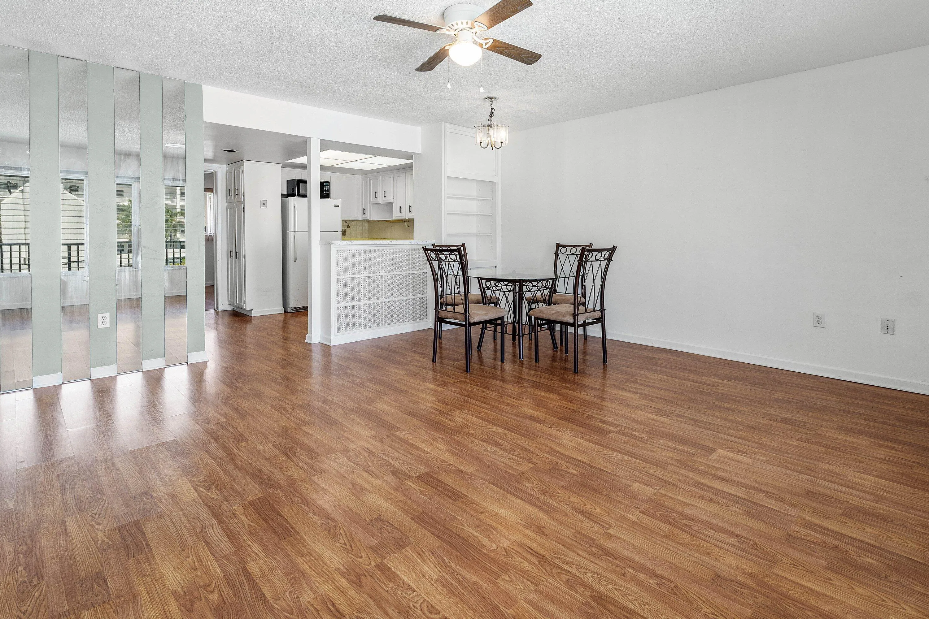 007-1110NorthRiversideDrive-23-PompanoBe