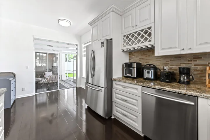 09 kitchen 03