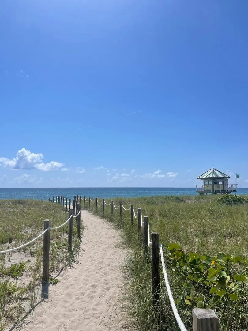 Ten minutes to the beach