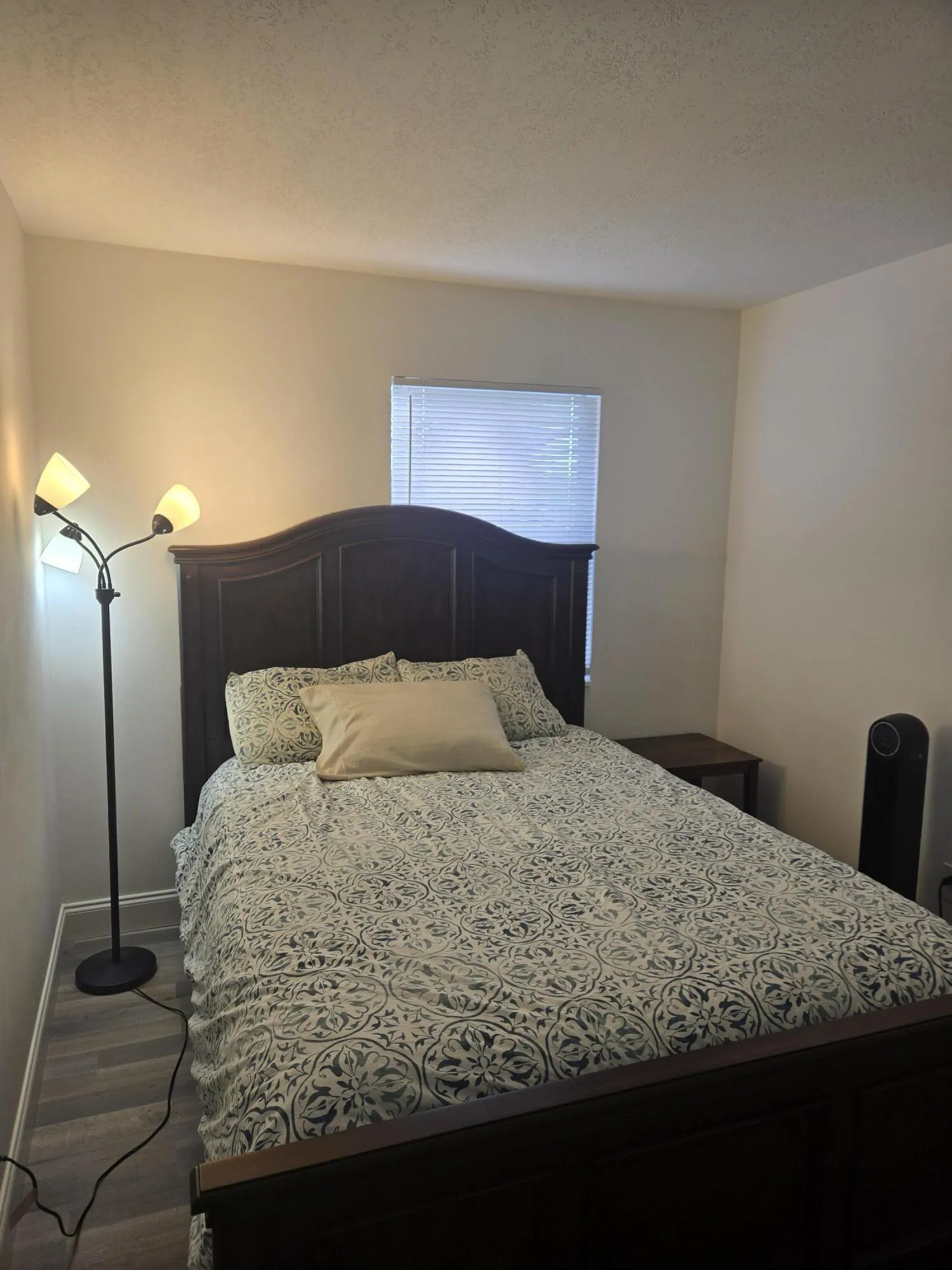 nice bedroom