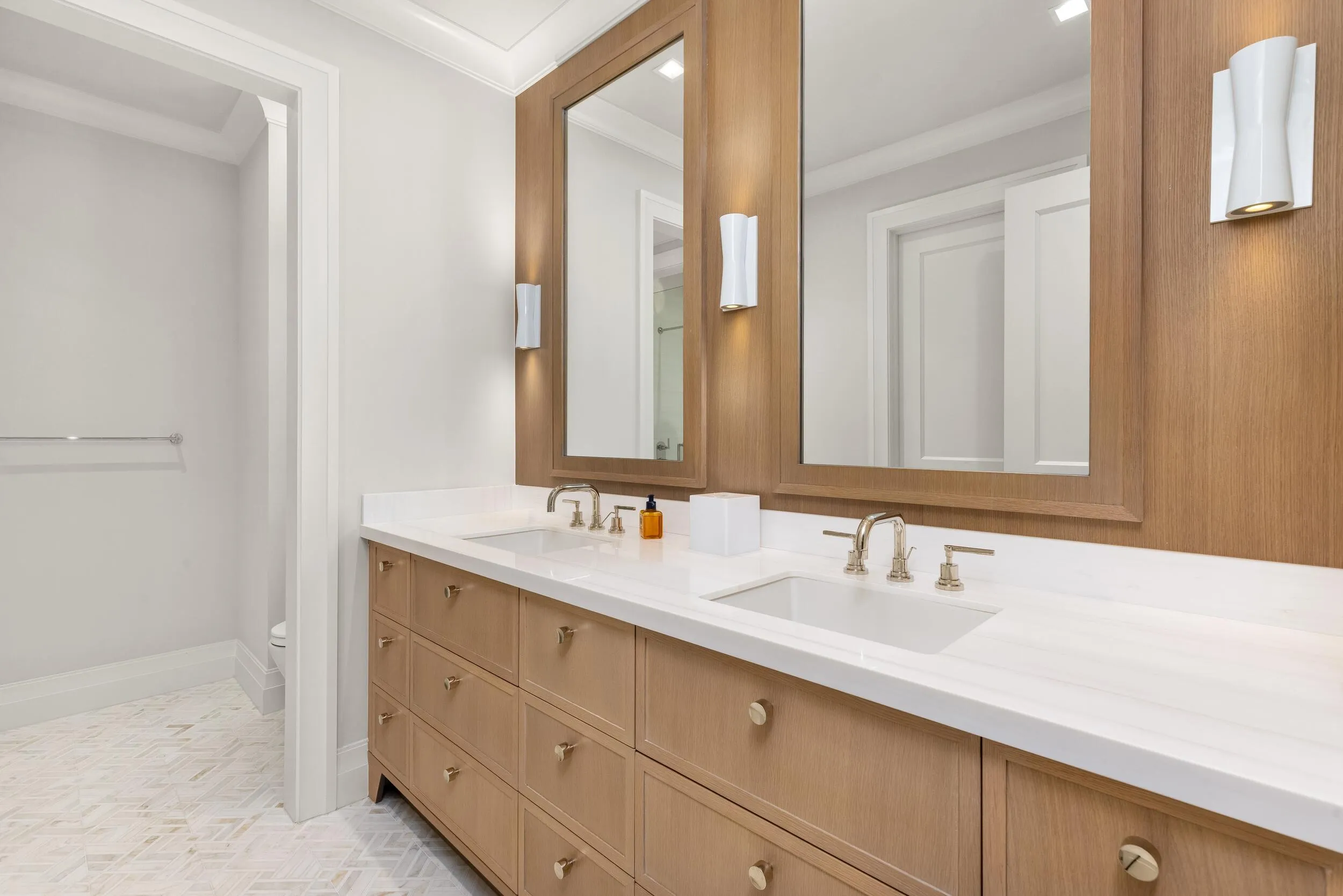 Guest Bath 1