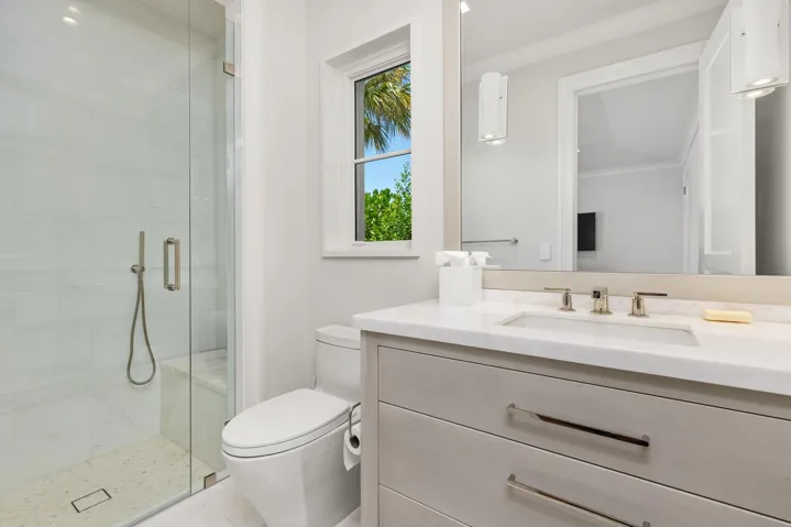 Guest Bath 7