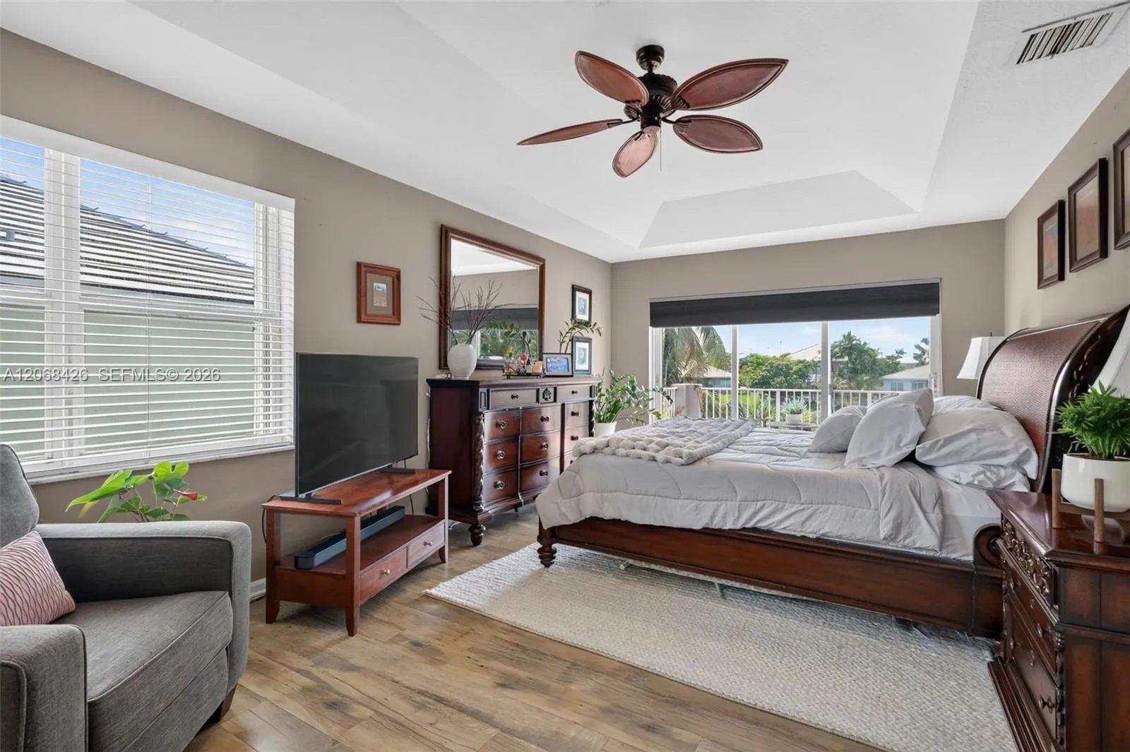 Upstairs Primary Bedroom