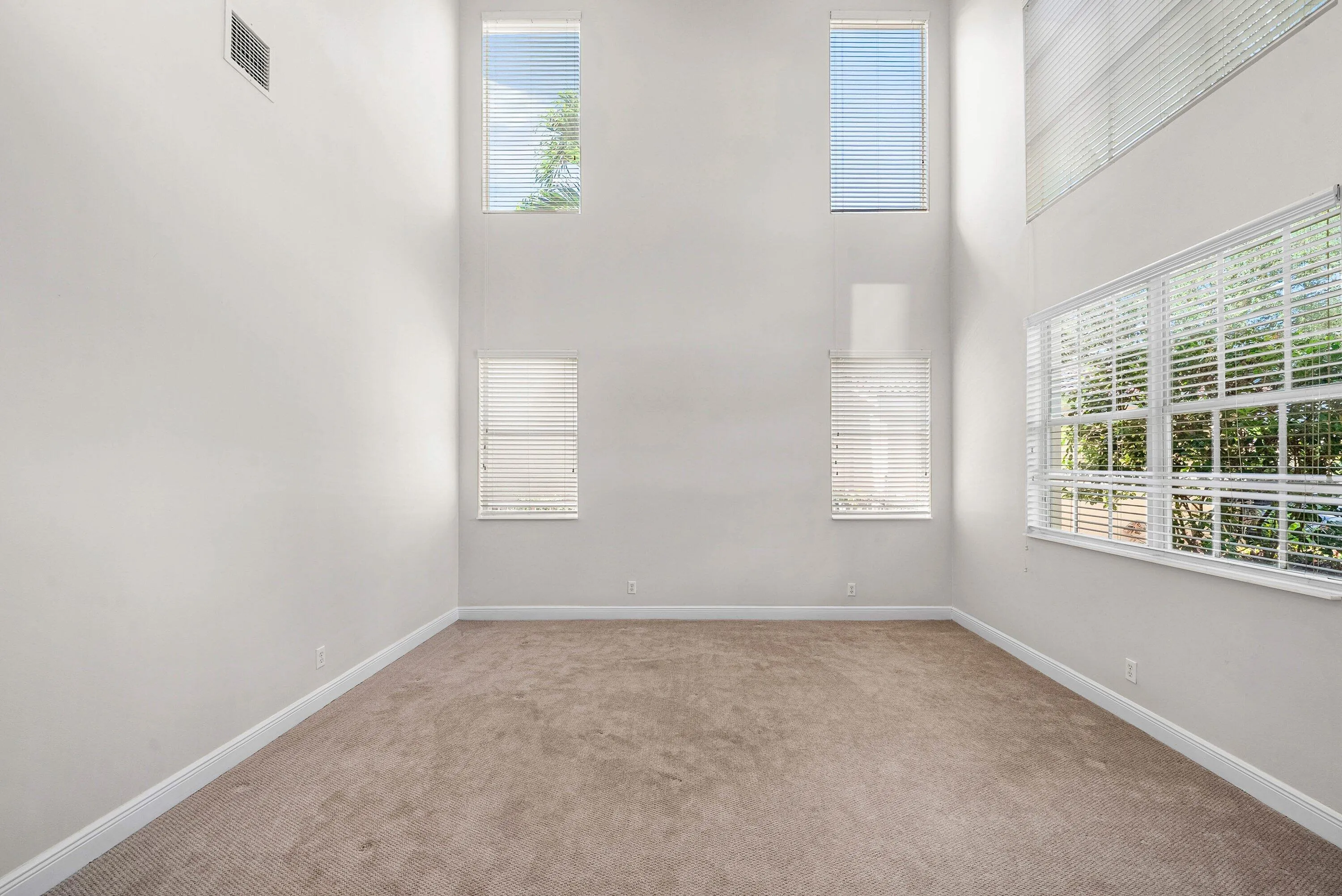 007-7346DenicolaLane-LakeWorth-FL-33467-