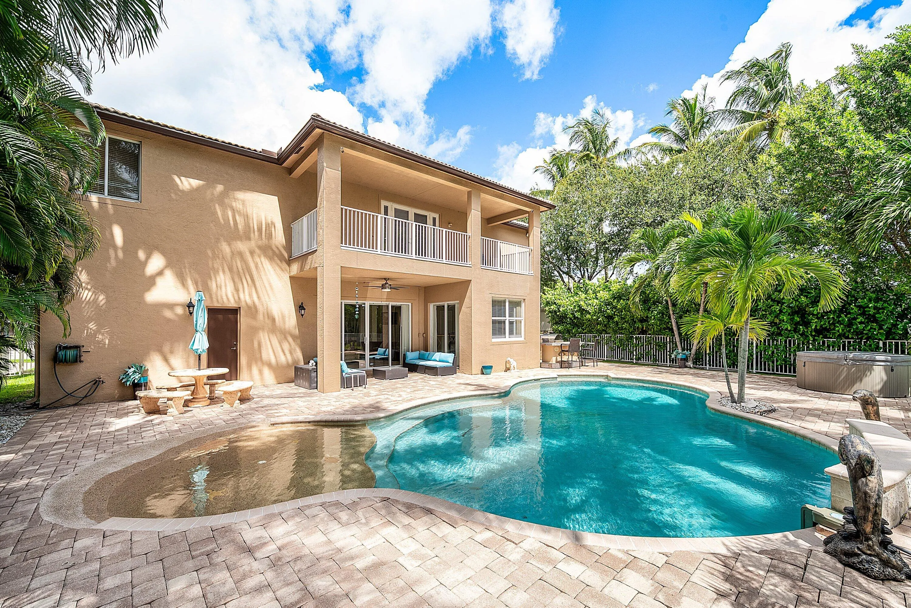 049-7346DenicolaLane-LakeWorth-FL-33467-
