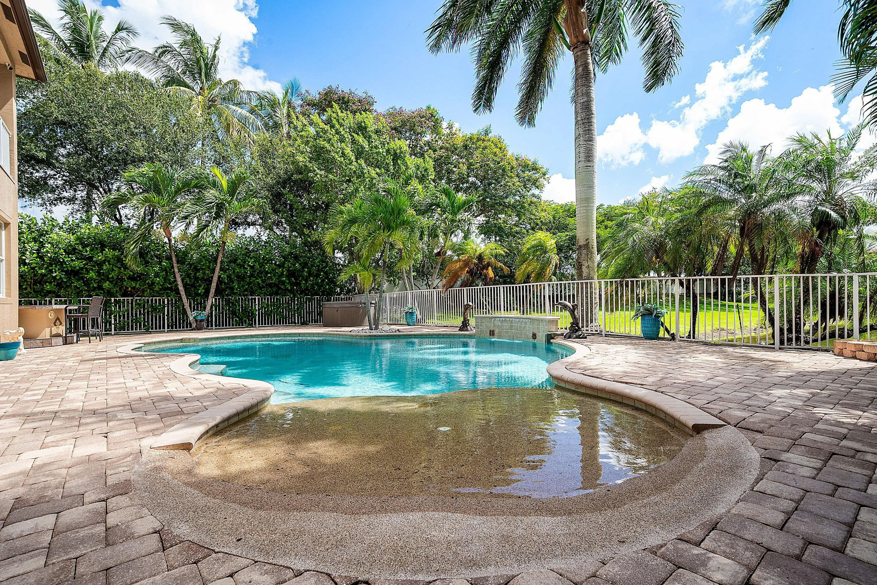 Property photo 52