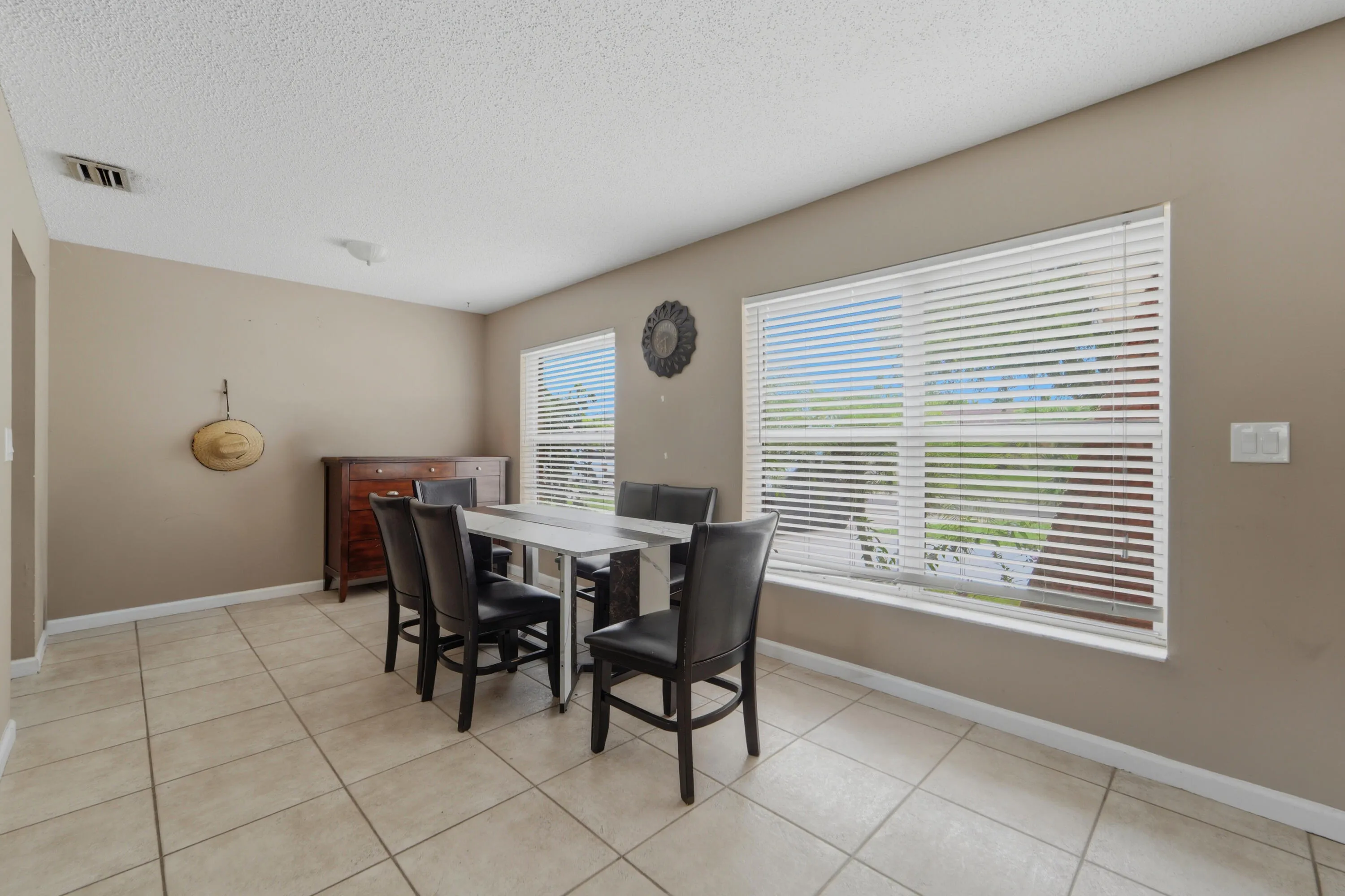 278_Sandpiper_Avenue_Royal_Palm_Beach_00
