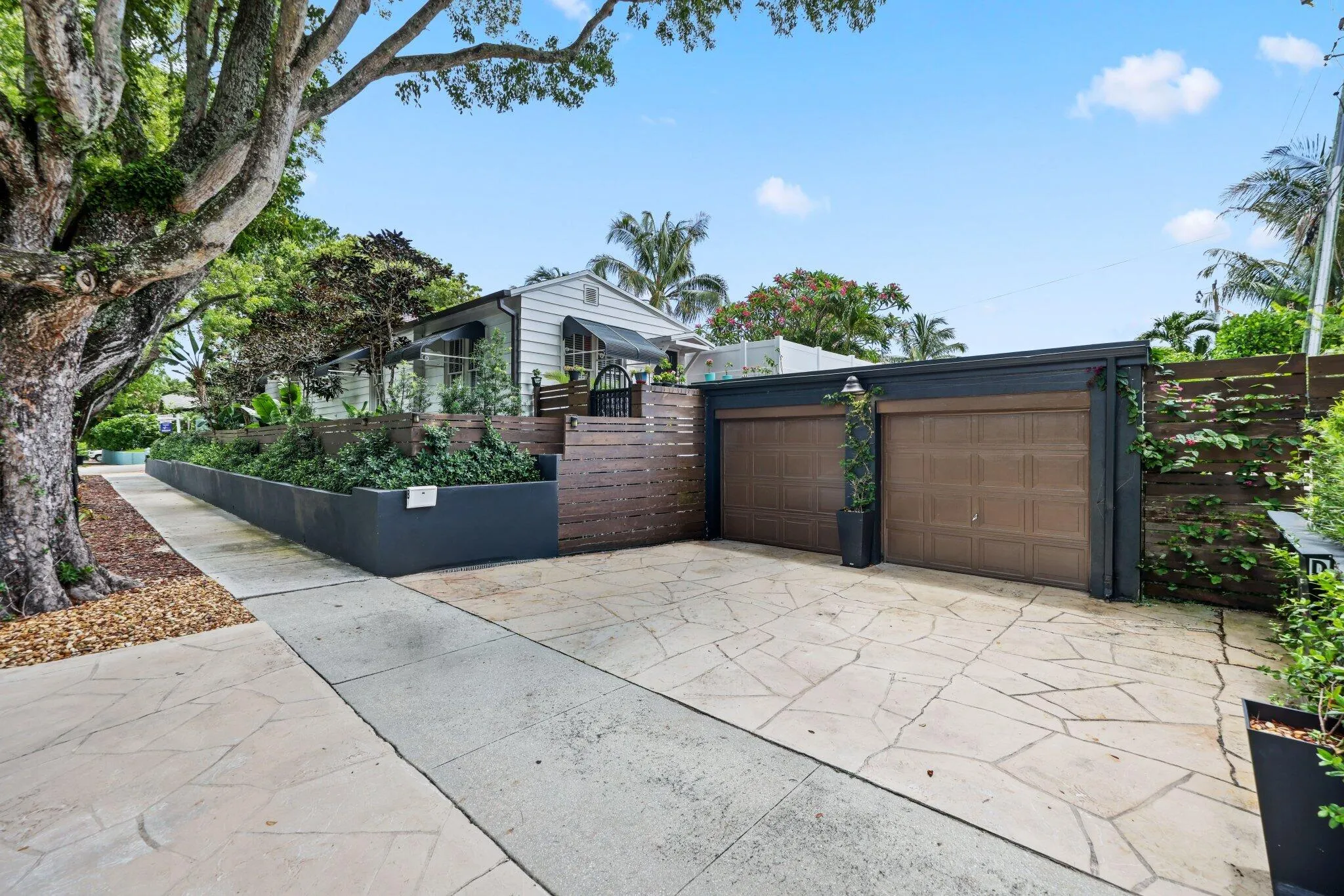 744 Sunset Road - 47.jpg-SMALL