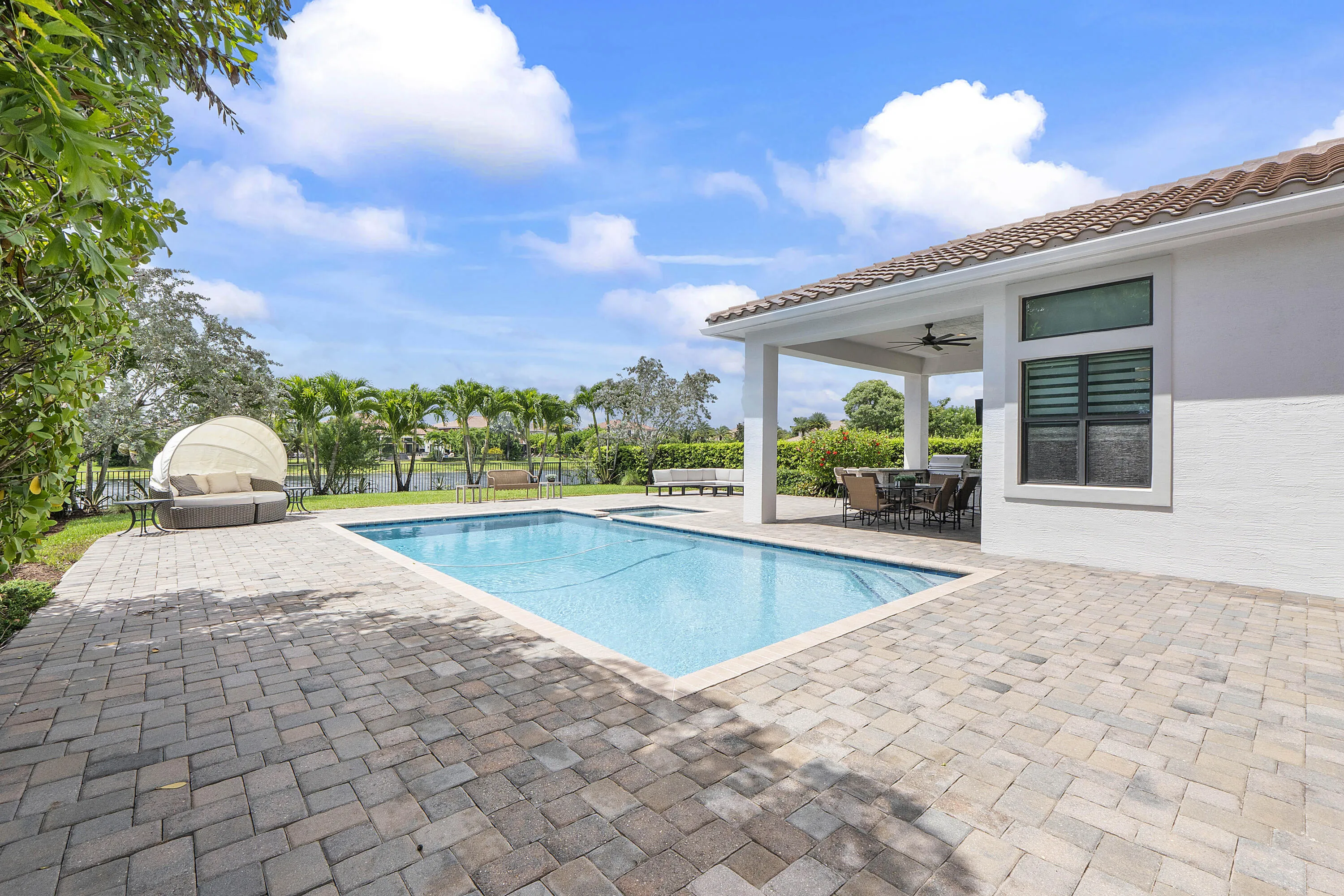 Property photo 44