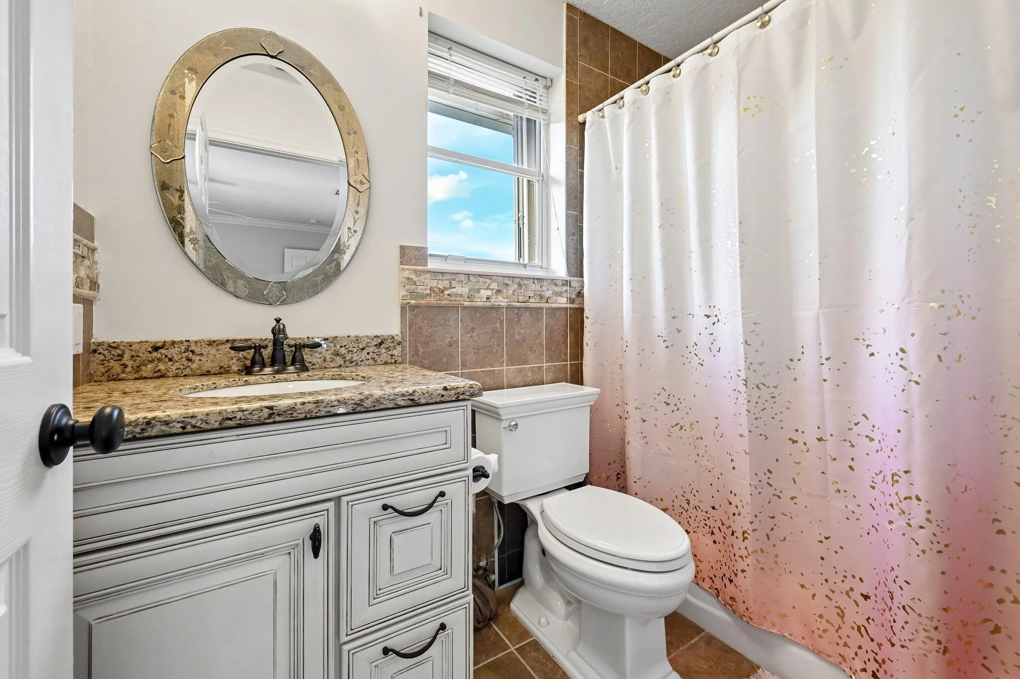 Property photo 25