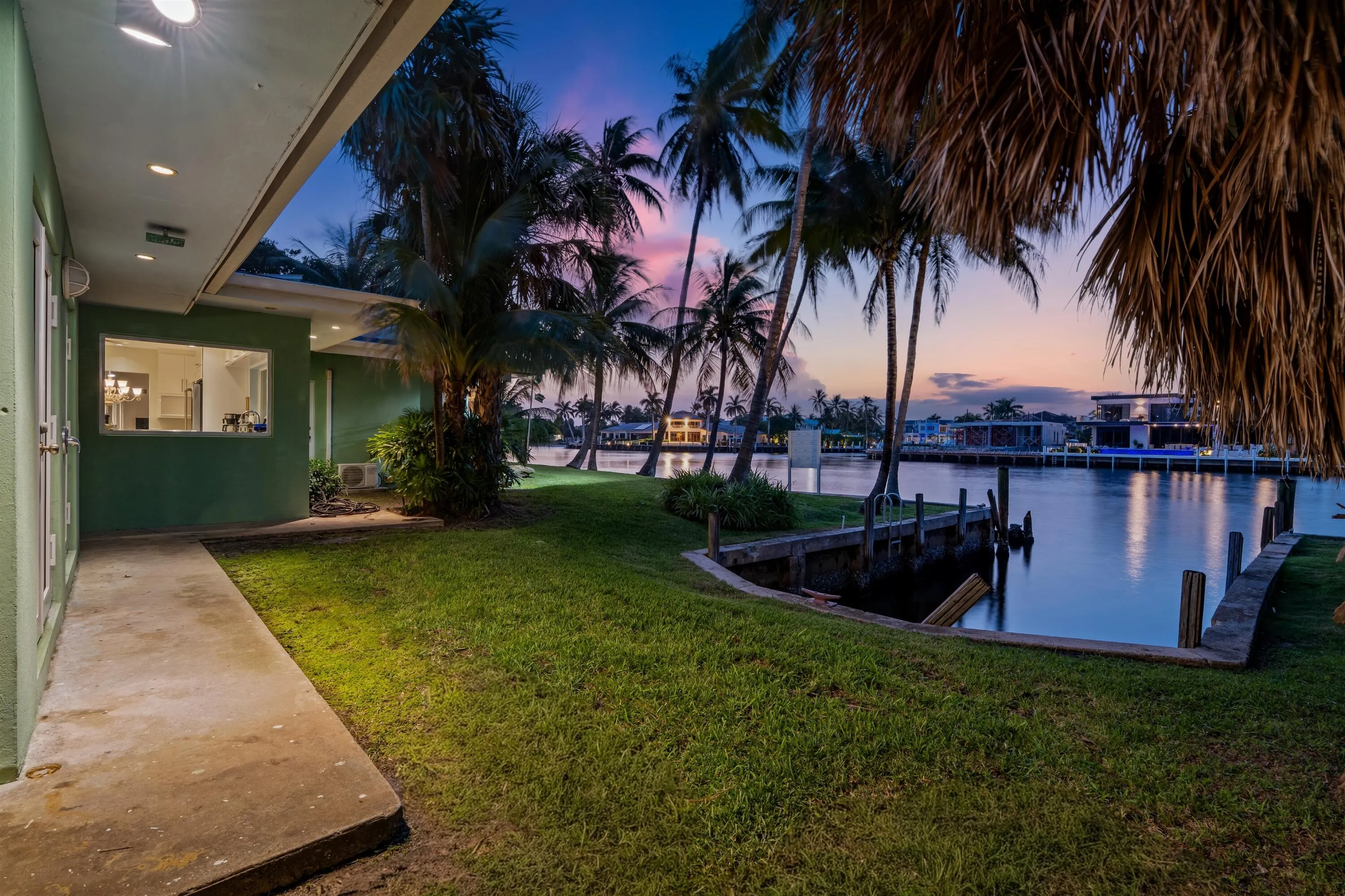 DOCK_ANGLE_SUNSET