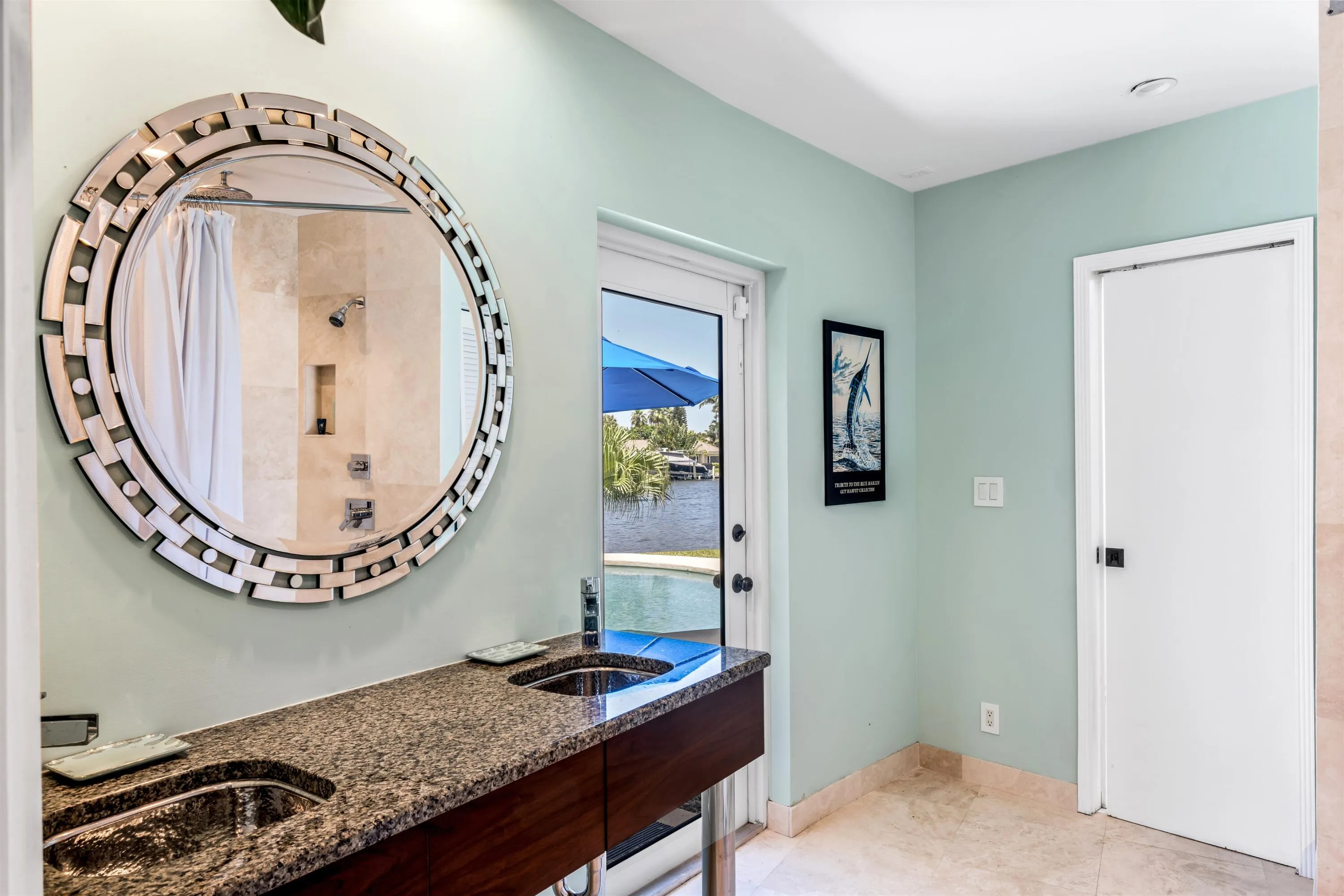 BATHROOM_ANGLE