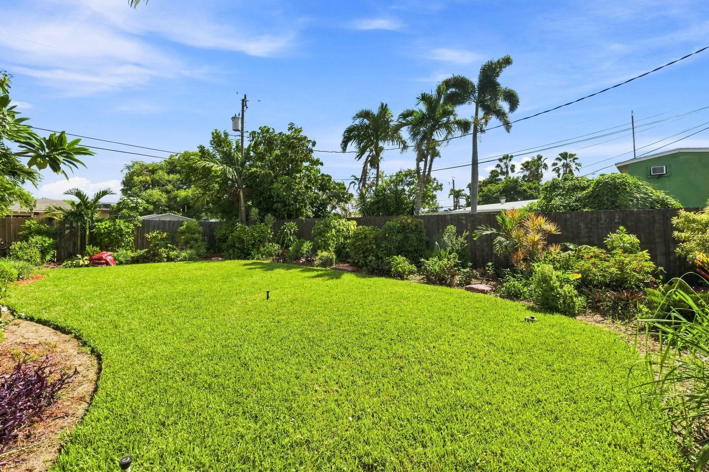 4110 NW 16th Ave _045