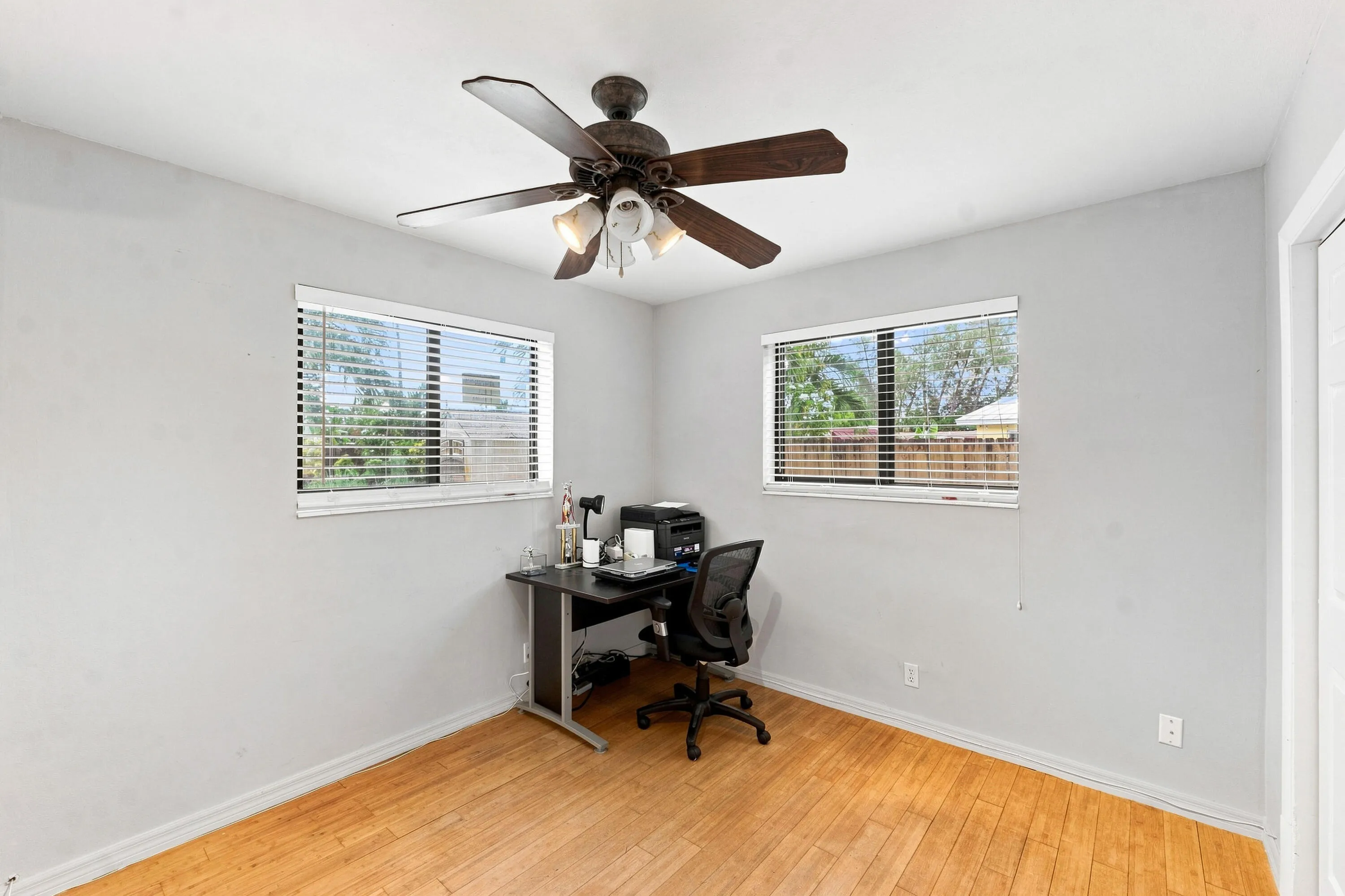 4110 NW 16th Ave _020