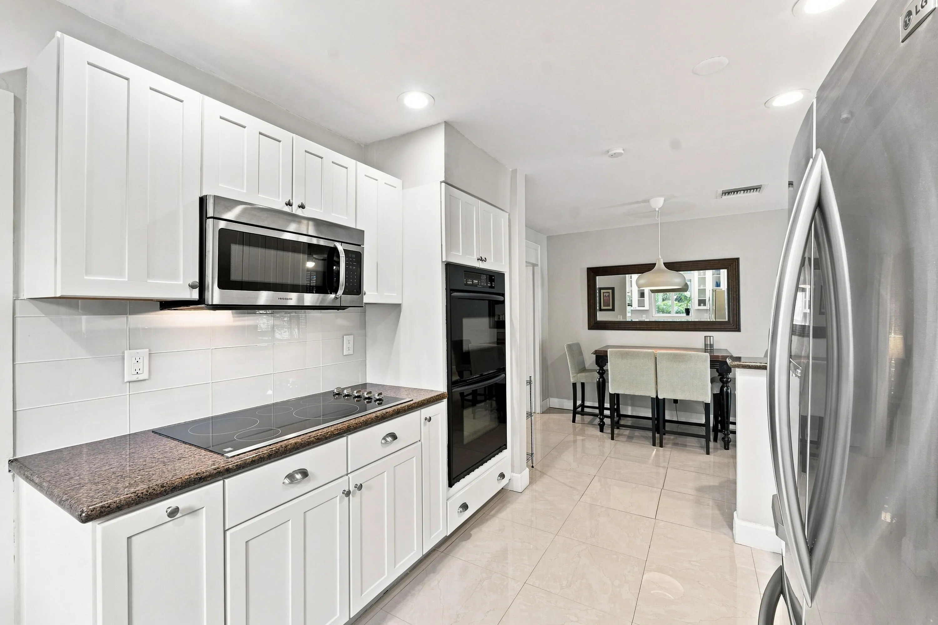 4110 NW 16th Ave _027