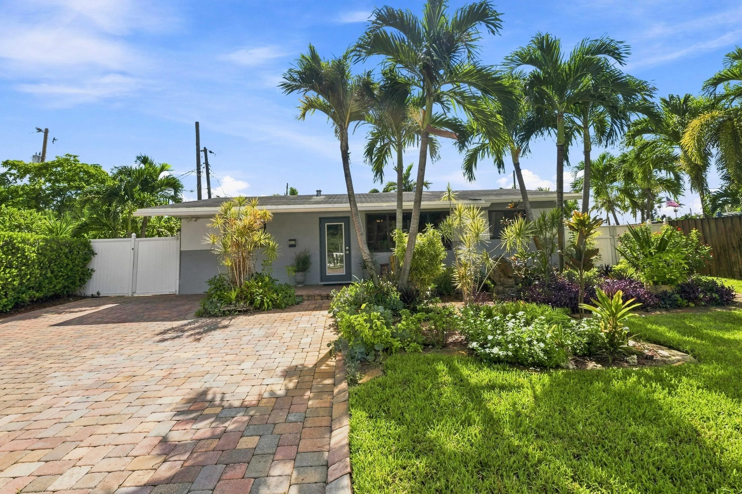 4110 NW 16th Ave _052