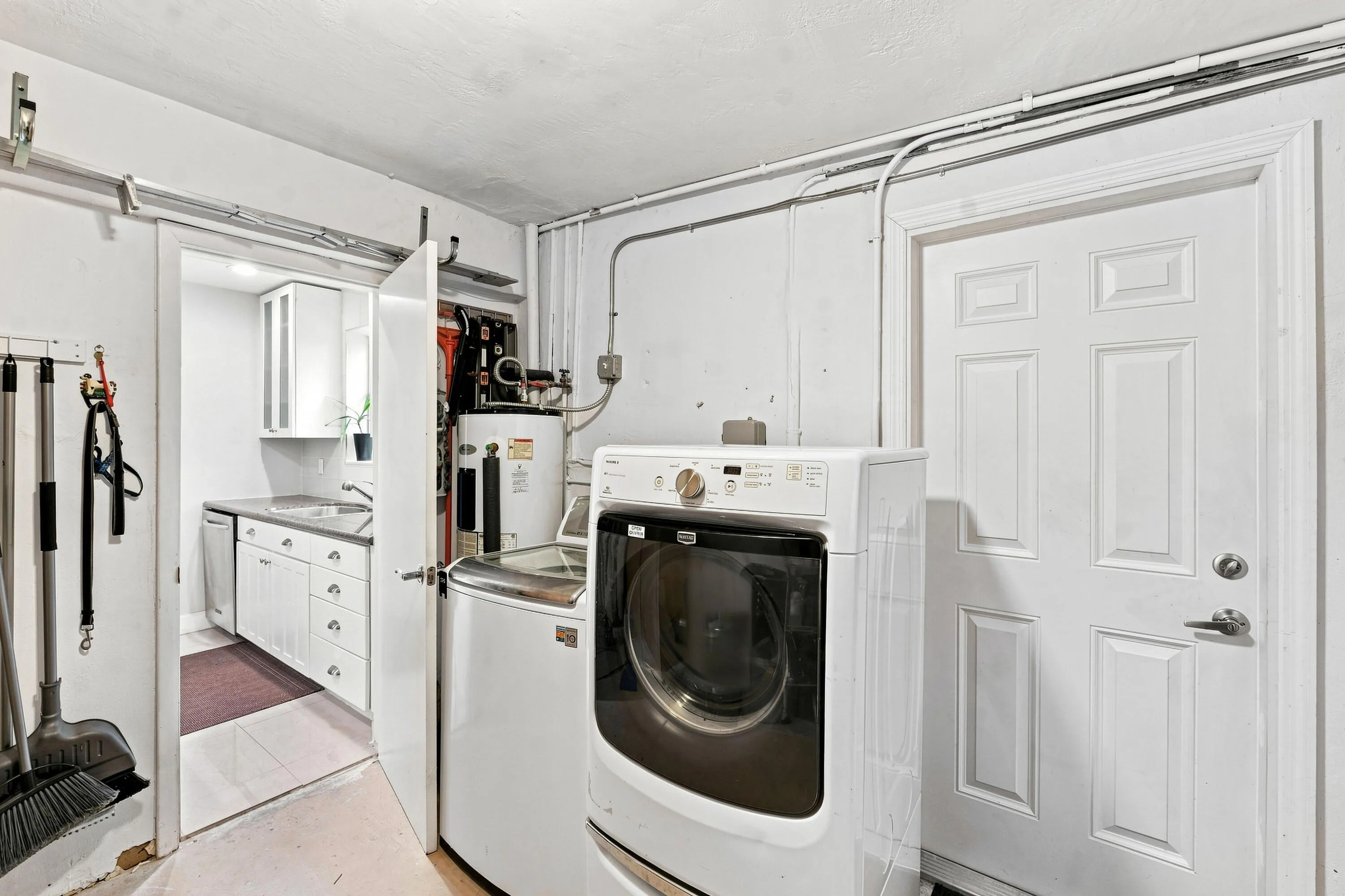 4110 NW 16th Ave _029