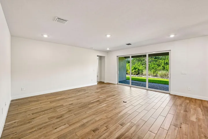 5597 Hampton Park Cir Vero Beach (7)