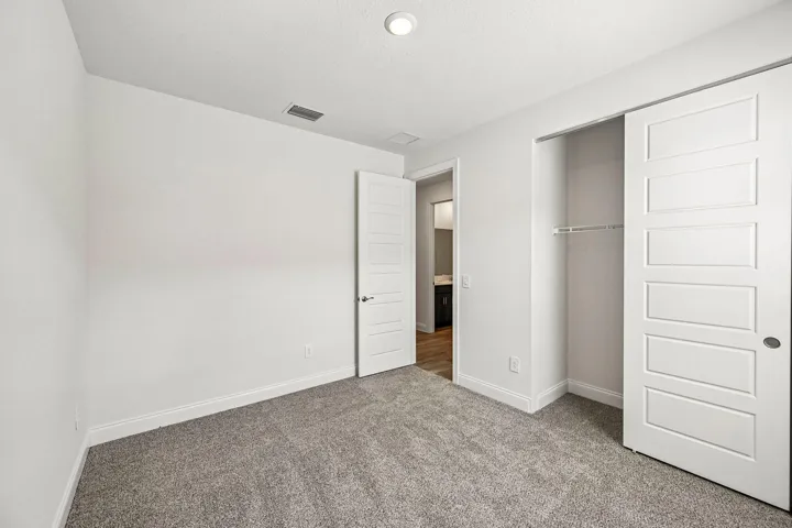 5597 Hampton Park Cir Vero Beach (21)
