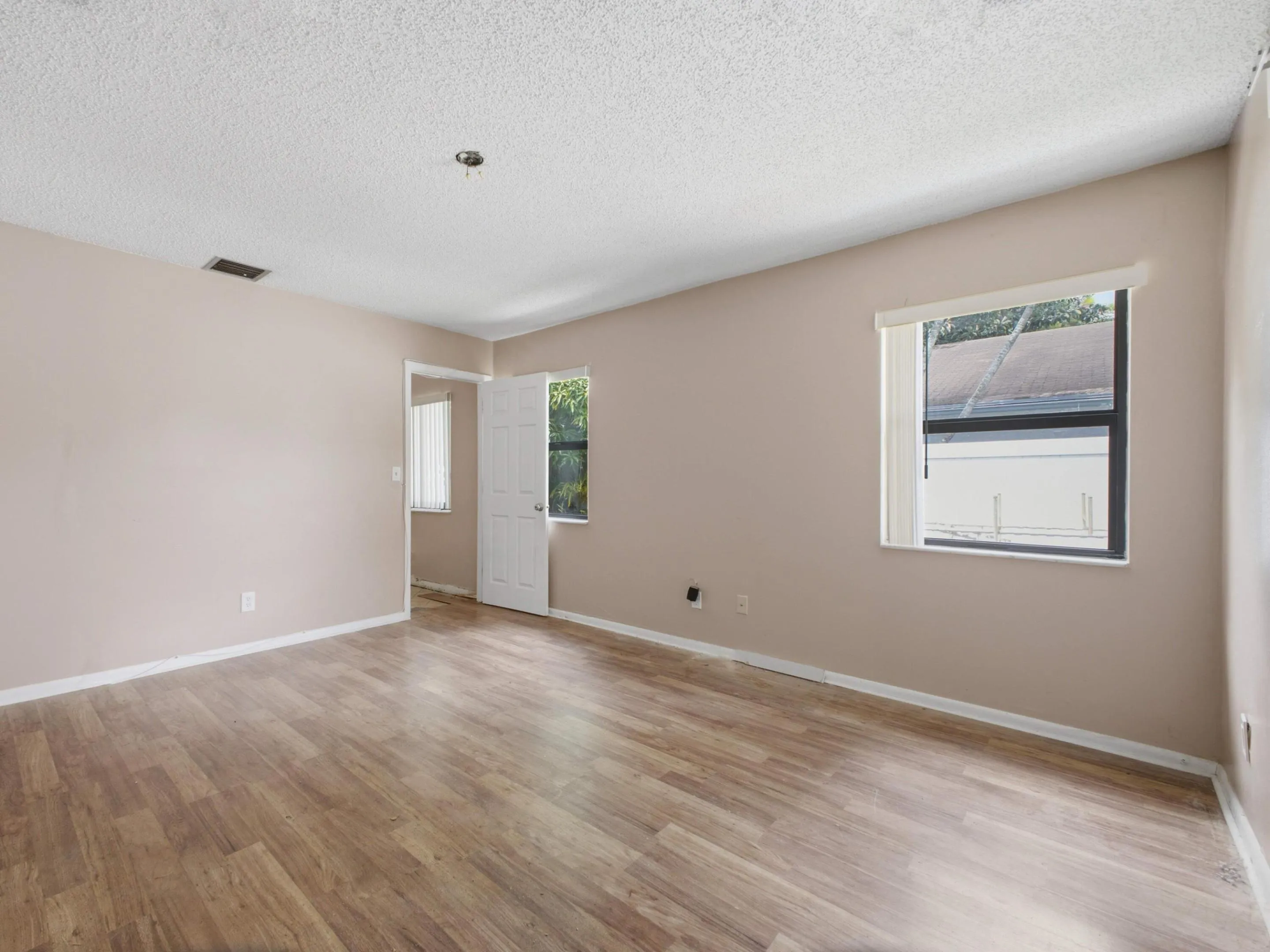 Primary Bedroom​​‌​​​​‌​​‌‌​‌‌​​​‌‌​‌​‌​‌​​​‌​​ 2