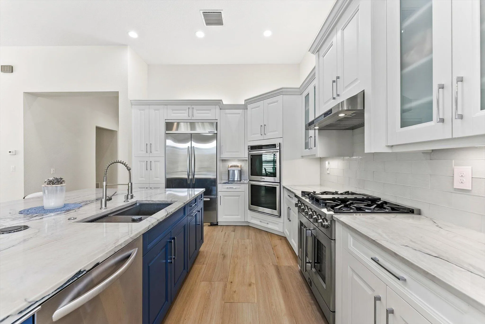 Property photo 44