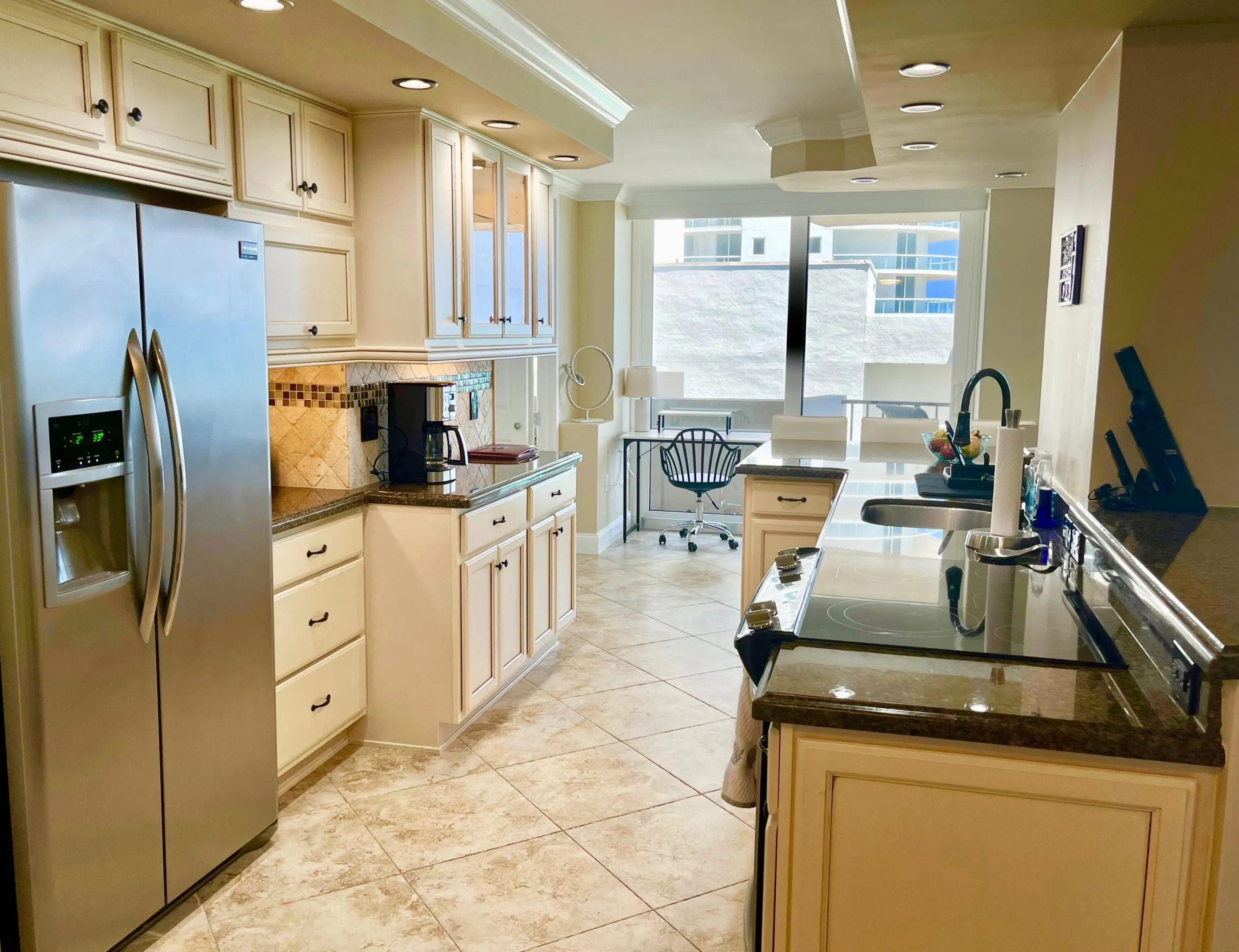 STAINLESS STEEL APPLIANCES