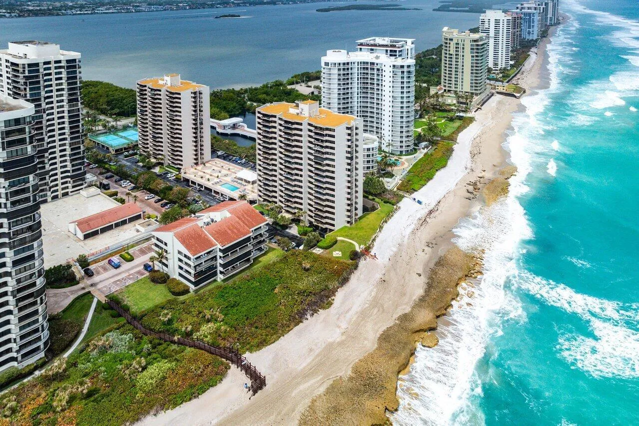 048-4200NorthOceanDrive-1705-RivieraBeac