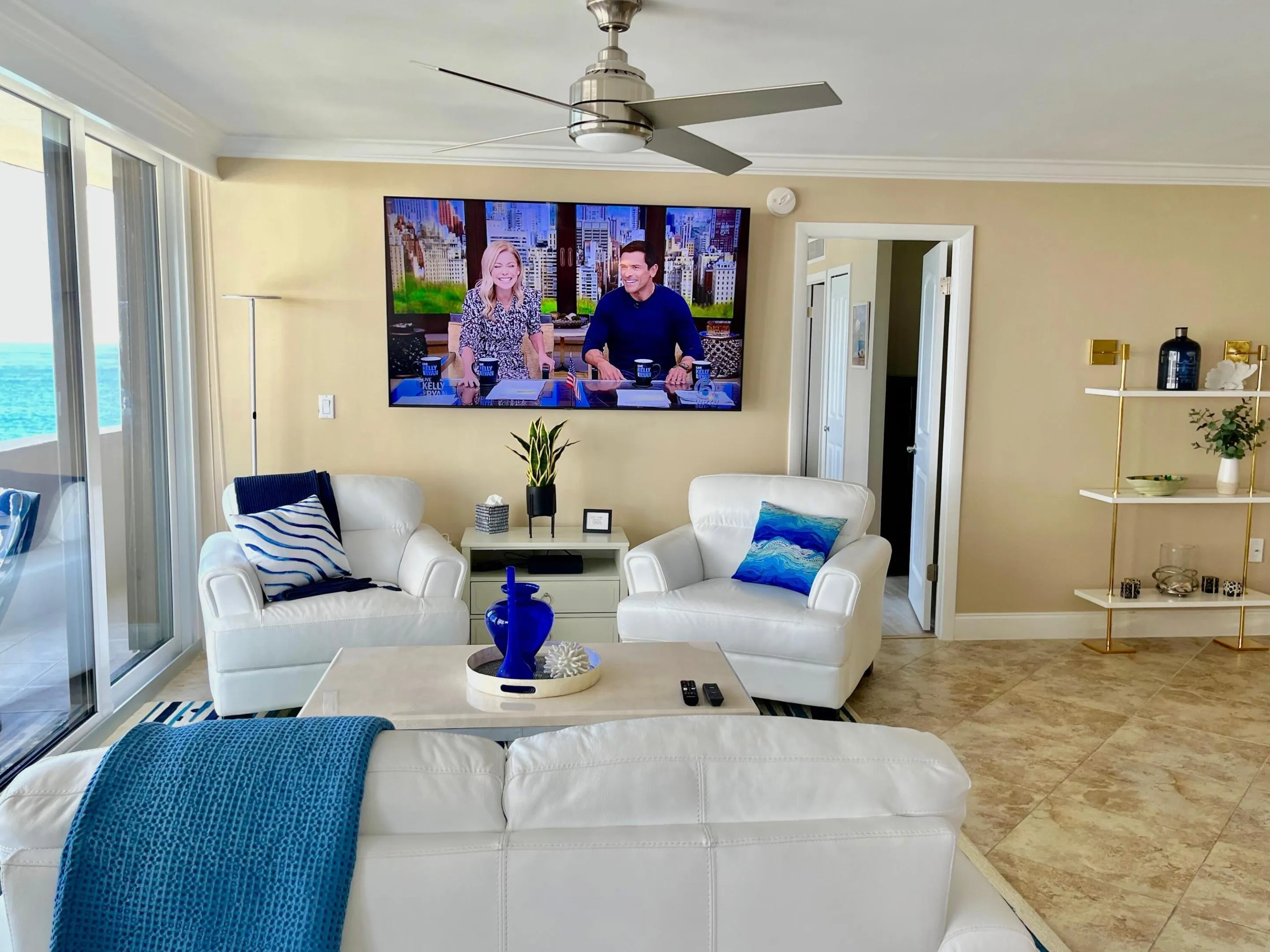LIVING AREA MEDIA