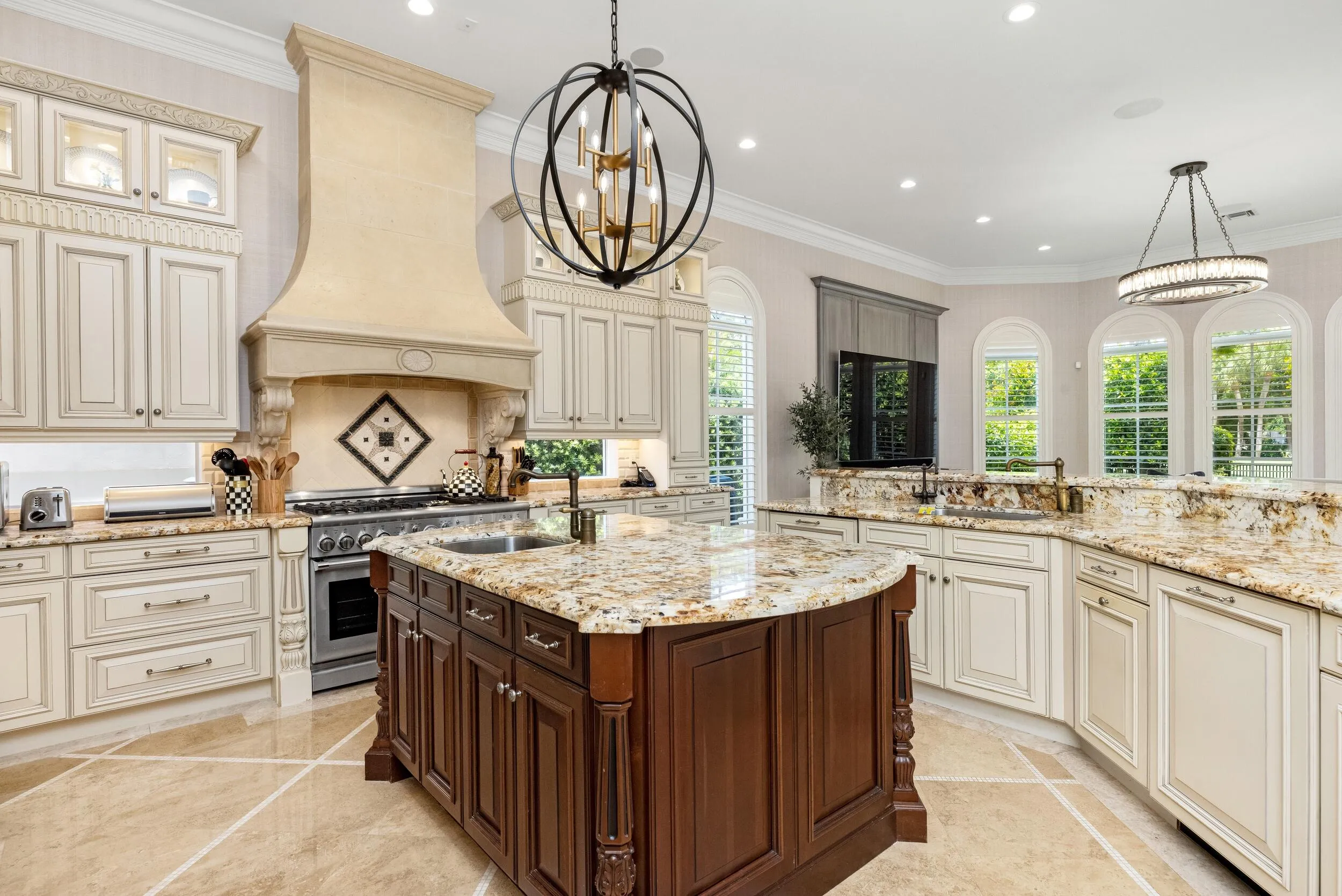 Kitchen 3