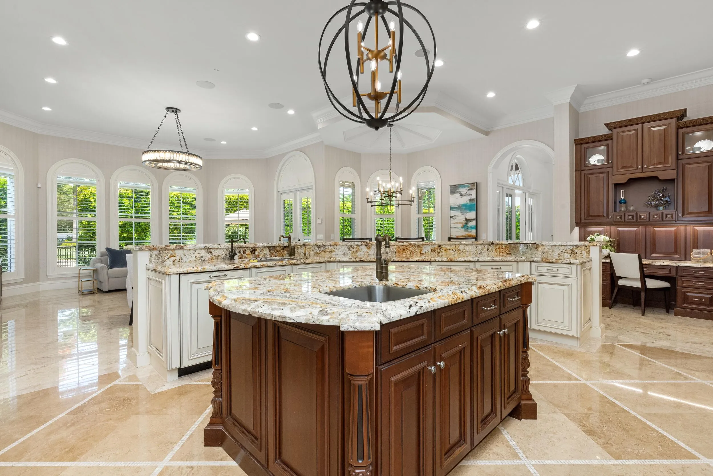Kitchen 4