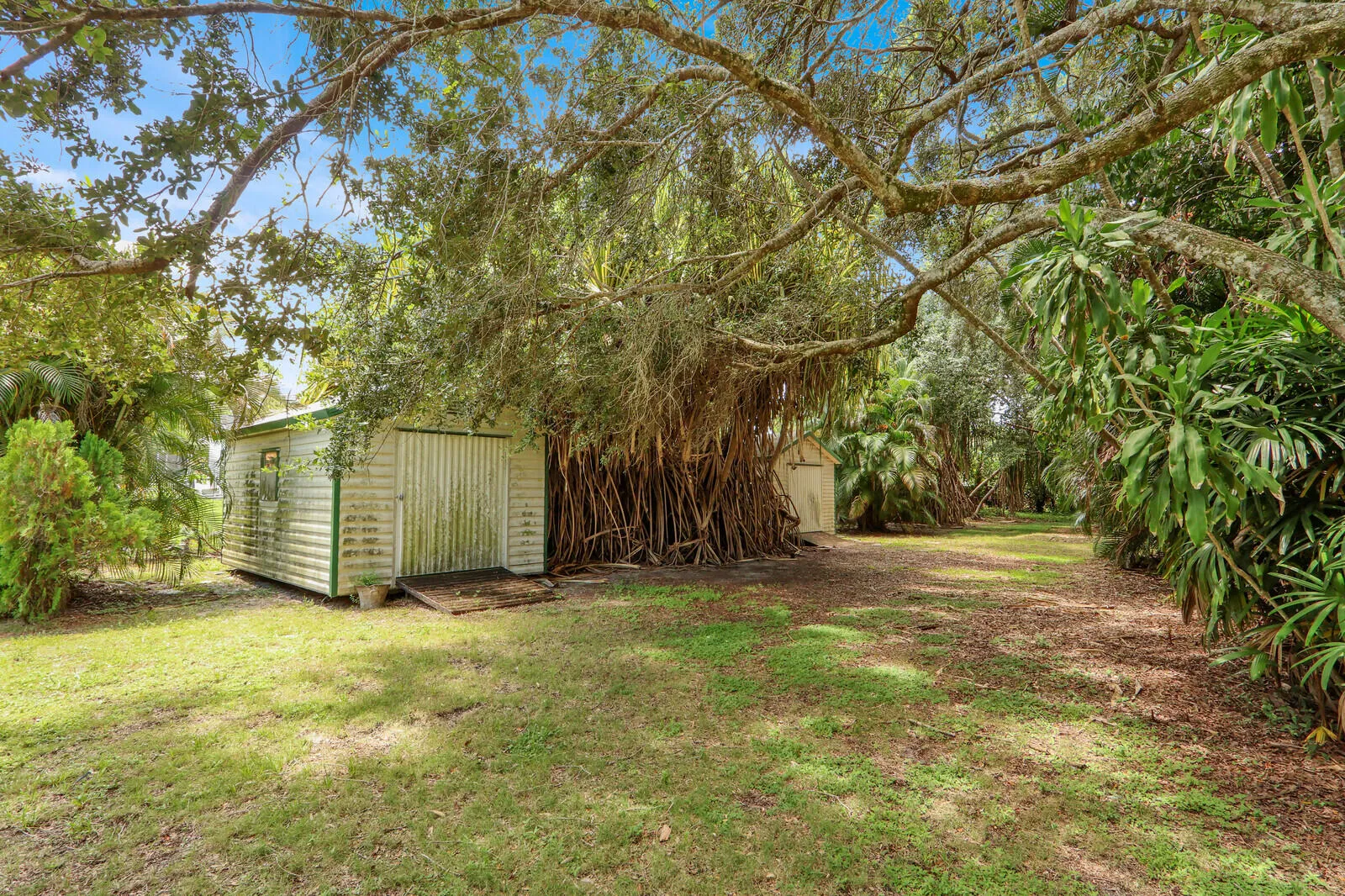 Property photo 35