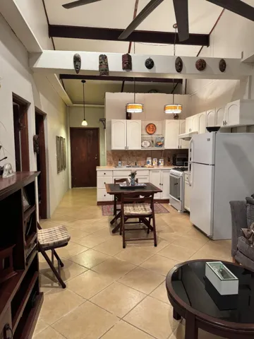 VAULTED CEILING
