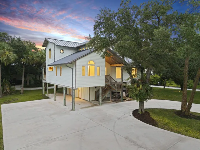 67-web-or-mls-DJI_20260806201451_0838_D