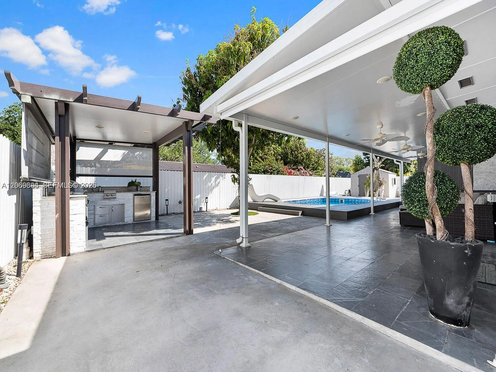 Property photo 37