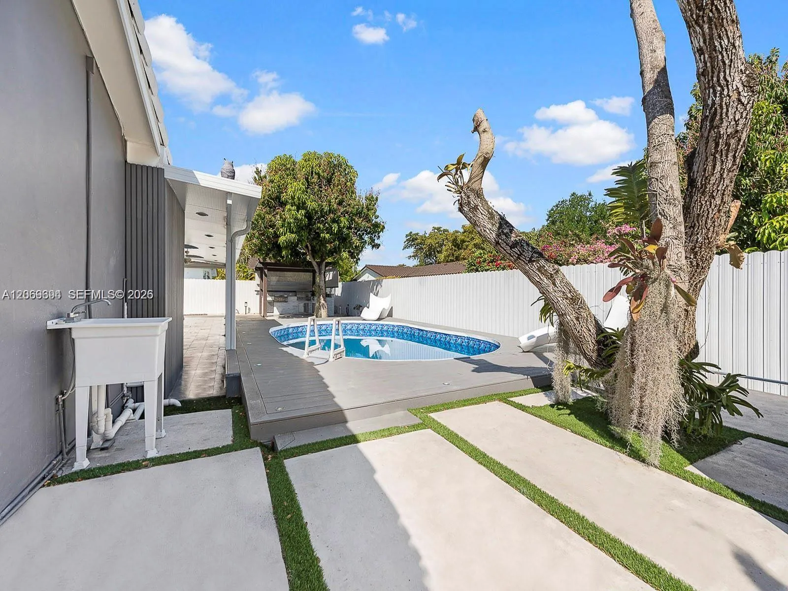 Property photo 45