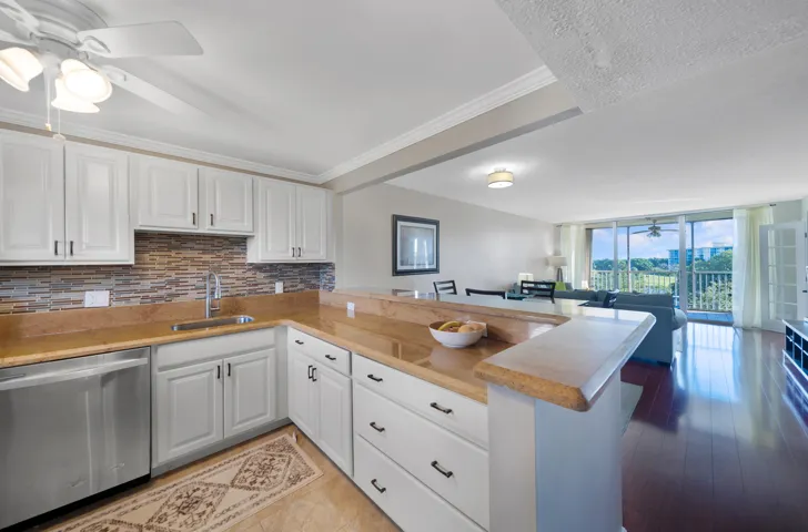 2901 S Palm Aire Dr-Pompano Beach,Natali