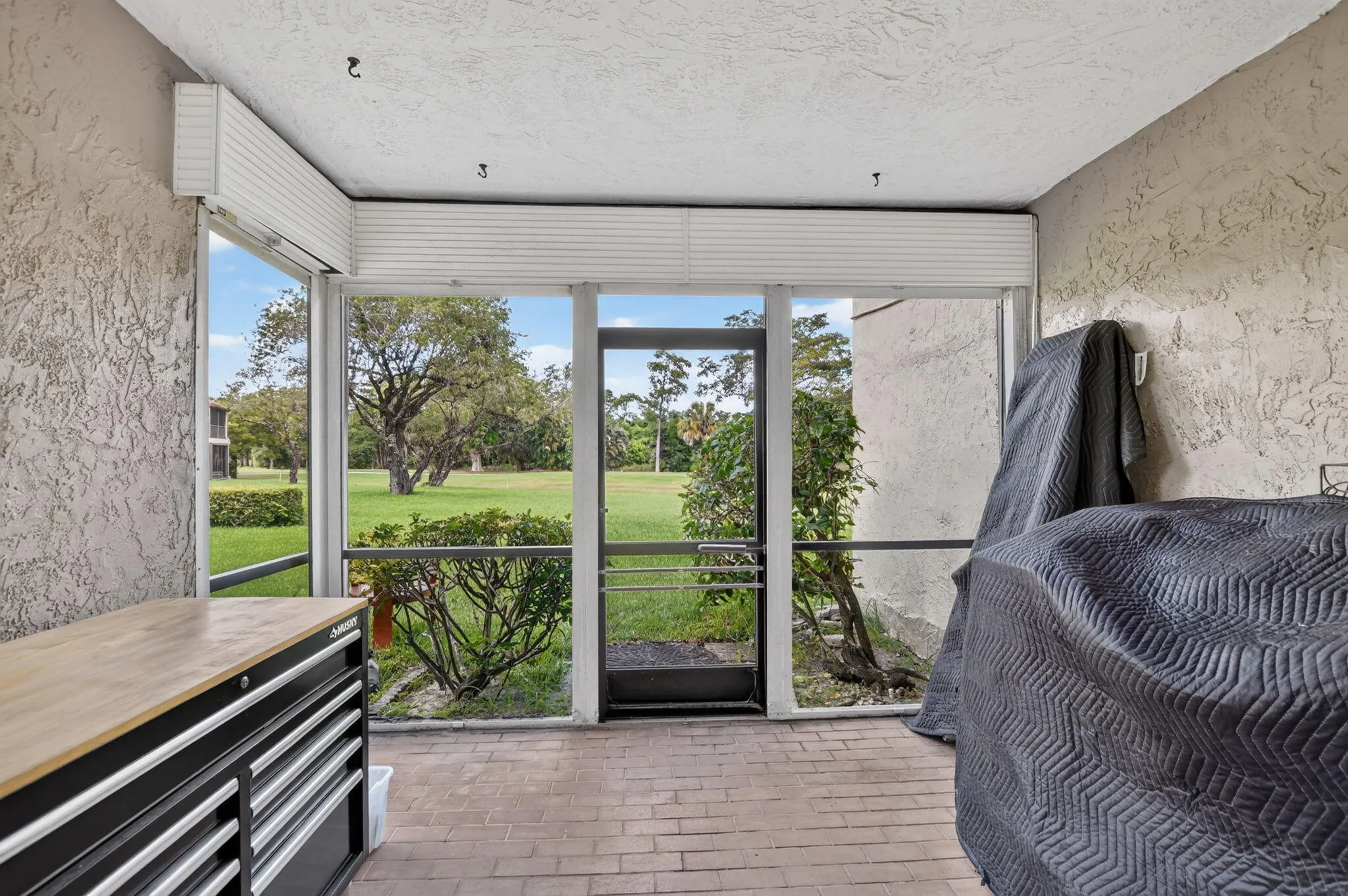 screened in patio