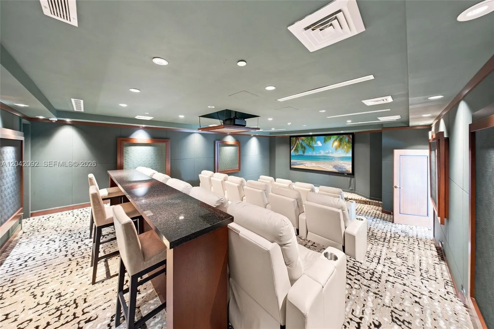 Photo 51