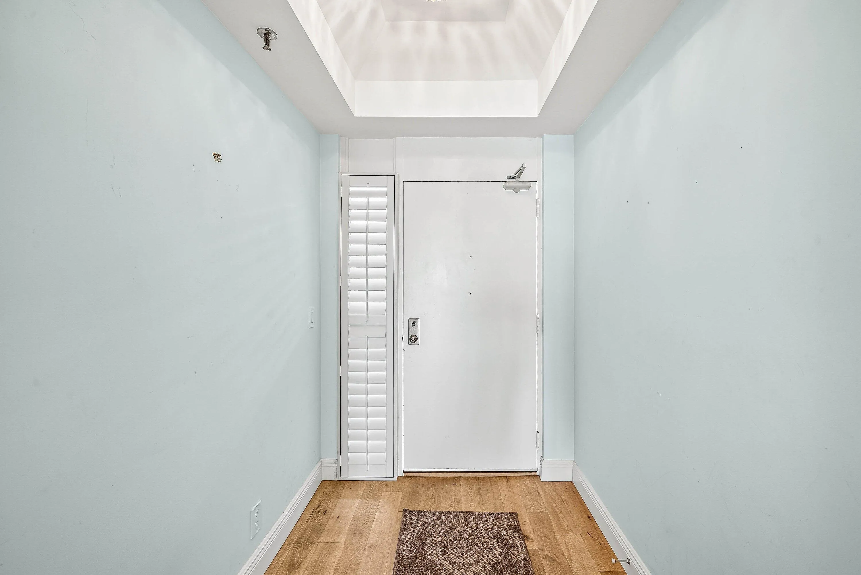 005-1137012OaksWay-418-NorthPalmBeach-FL
