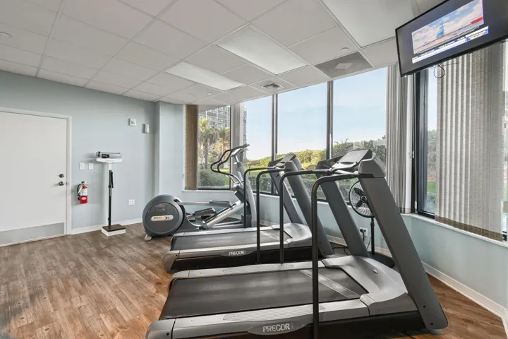 8880SOceanDr-Amenities(12)